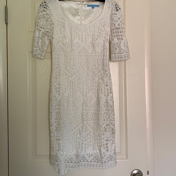 ANTONIO MELANI • Cream Lace Dress - Picture 1 of 5